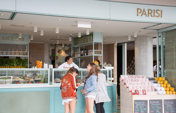 Rinfrescatevi con i succhi del Parisi Café a due passi da Bondi Beach, Sydney