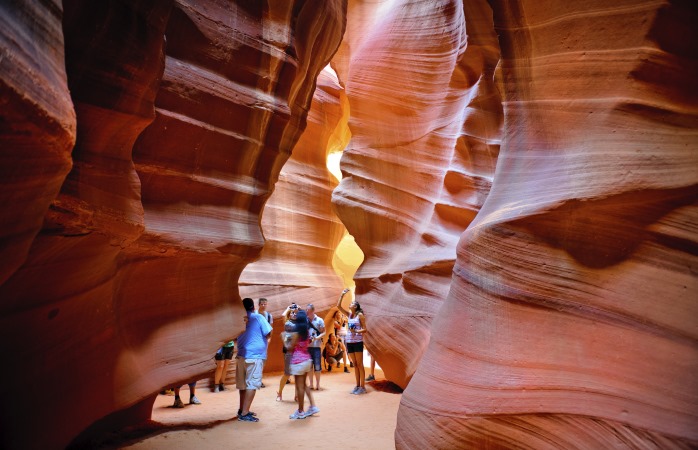 L'Antelope Canyon, una meraviglia da vedere guidati dai Navajo, si trova nell'area di Page in Arizona