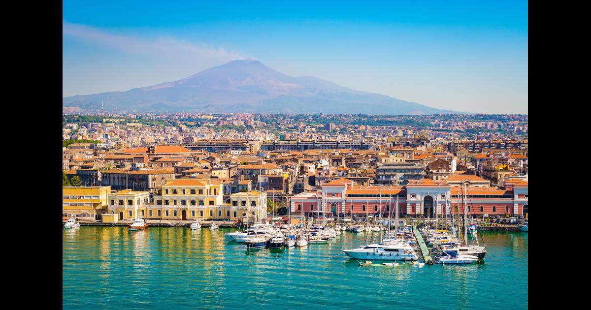 Voli low cost da Verona a Catania da 10 € nel 2021 momondo