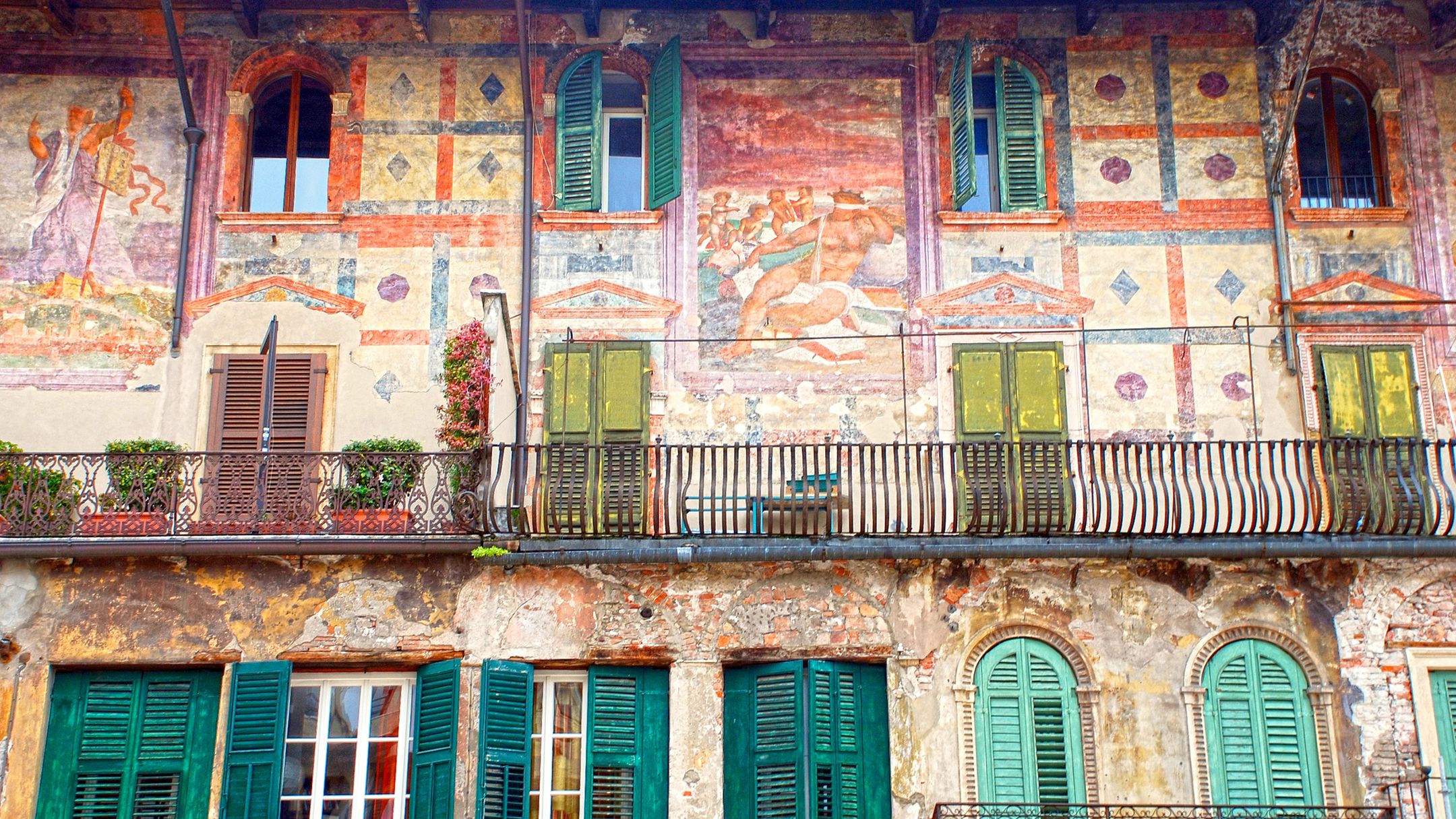 23 € Voli economici da Catania