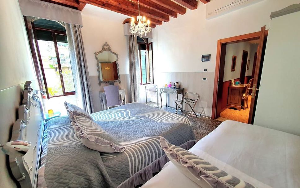 Camera da letto Foto